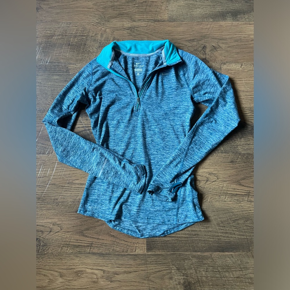 Nike long sleeve workout shirt